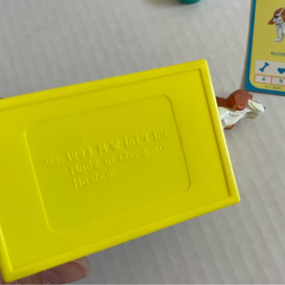 Vintage 90s puppy in my pocket dog play set basset hound figure - Picture 7 of 7